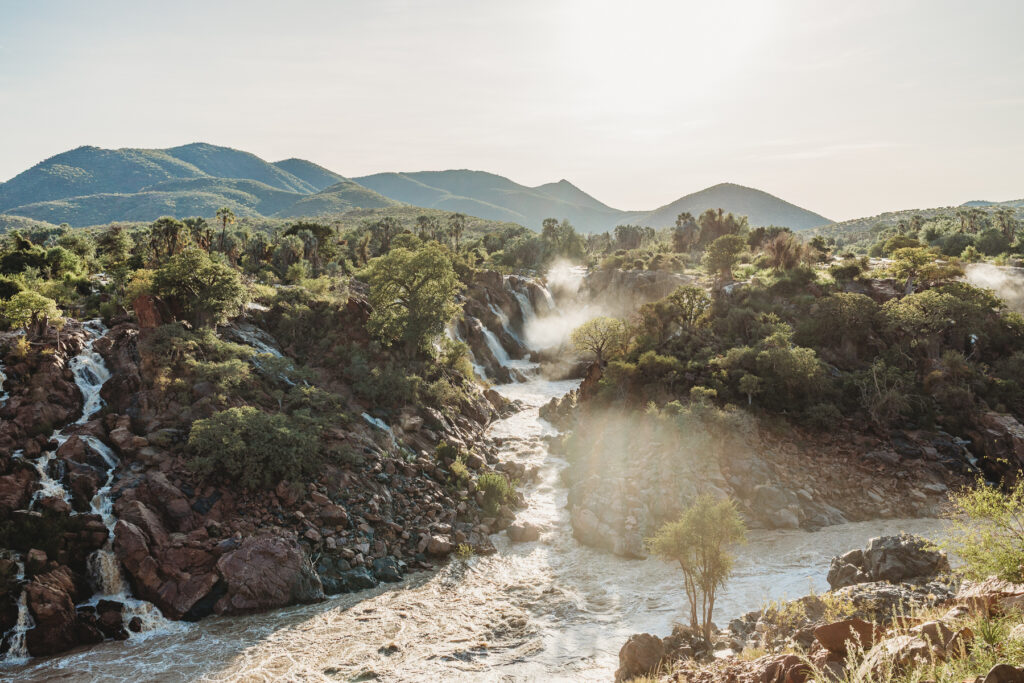 epupa falls walks along kunene river